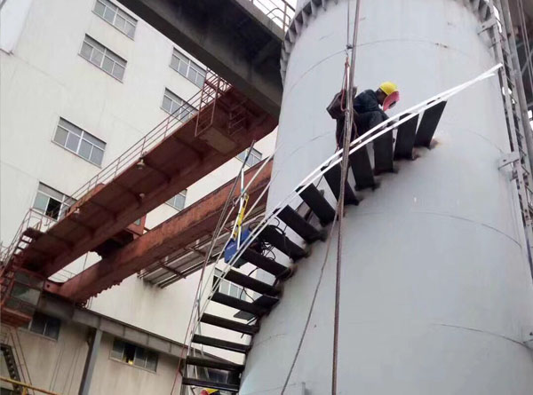 煙囪防腐長效防腐綜合技術比較