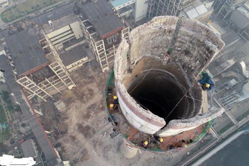 煙囪防腐固斯特涂料施工控制要點及方案應用情況